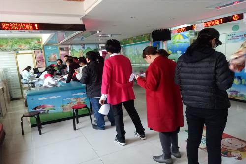 啪啪网
跟进社区儿童健康管理项目工作