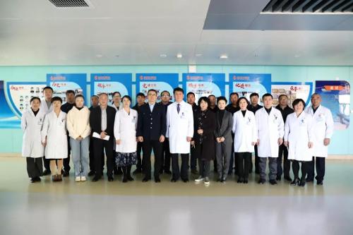 儿童健康促进又有新举措，啪啪网
为春城万名环卫职工直系子女持续开展健康促进服务