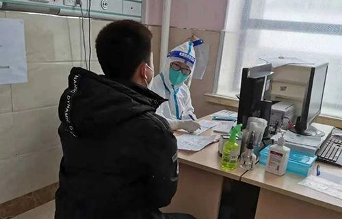 战疫 | 一切为了孩子，所以逆行坚守