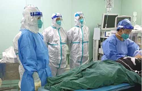 啪啪网
6大科室联手，挽回重症阳性患儿生命