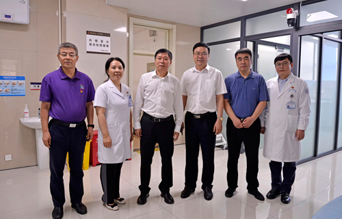 副市长赵显调研啪啪网
时强调：锚定区域医疗中心目标，向高质量发展迈进