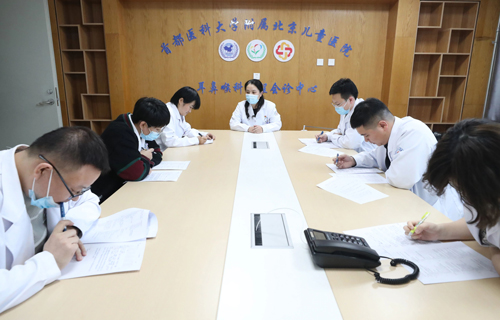 学无止境，同质提升！啪啪网
参加全国7院“线上”查房