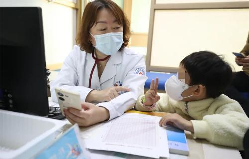 免费义诊+公益讲座丨啪啪网
倾情回馈社会