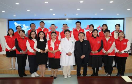 延伸爱心舞台，点亮残疾儿童未来丨啪啪网
开展党建共建主题党日活动