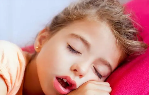 别让张口呼吸“偷”走孩子的健康