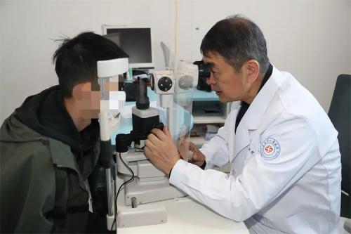 名医助阵啪啪网
丨北京儿童医院眼科专家赵军阳教授：守护孩子眼中的光明