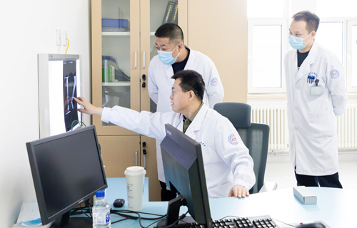 北京儿童医院专家李浩：儿童斜颈要这样治疗和护理