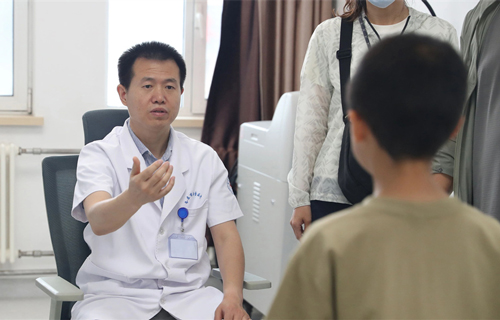 国家级专家助力，22名骨病患儿重获健康希望